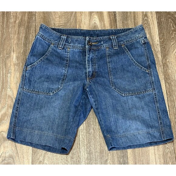 MAGELLAN SPORTSWEAR WOMENS DENIM BERMUDA SHORTS SIZE 10- 100% COTTON - Picture 1 of 8